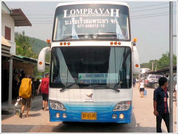 Parichat & Ich: 2010_12 Koh Samui 01-Mit dem Bus nach Chumphon