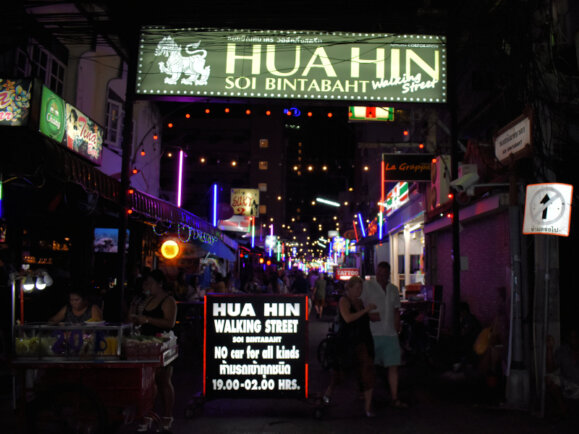 2020_02 Hua Hin Soi Bintabaht 01